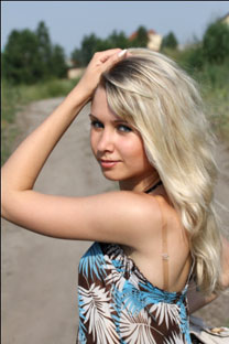 beautiful girl - moldovawomendating.com