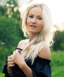 beautiful woman model - moldovawomendating.com