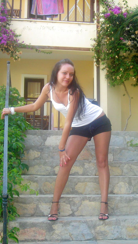 moldovawomendating.com - looking_young