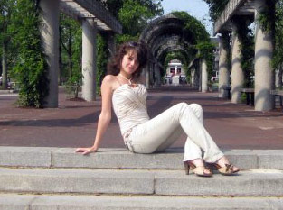 Romance woman - Moldovawomendating.com