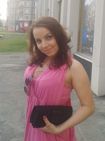 white woman - moldovawomendating.com