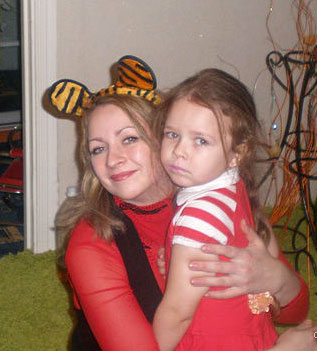 moldovawomendating.com - woman_in_real